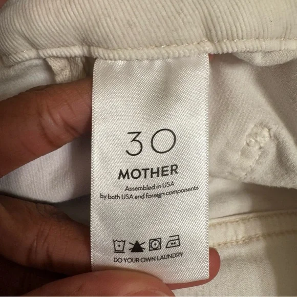 Mother, The Patch Pocket Roller Skimp Pants - Picture 6 of 15